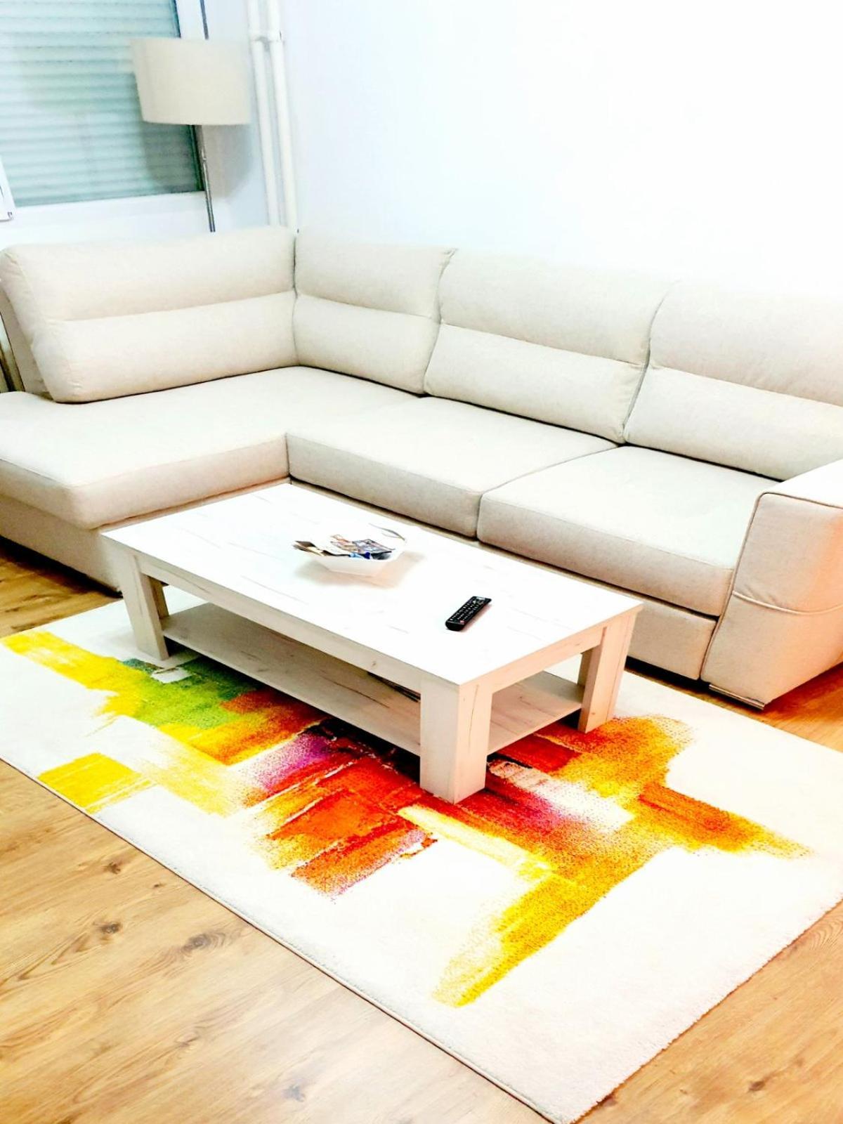 Esperanto Apartment รานเย ภายนอก รูปภาพ