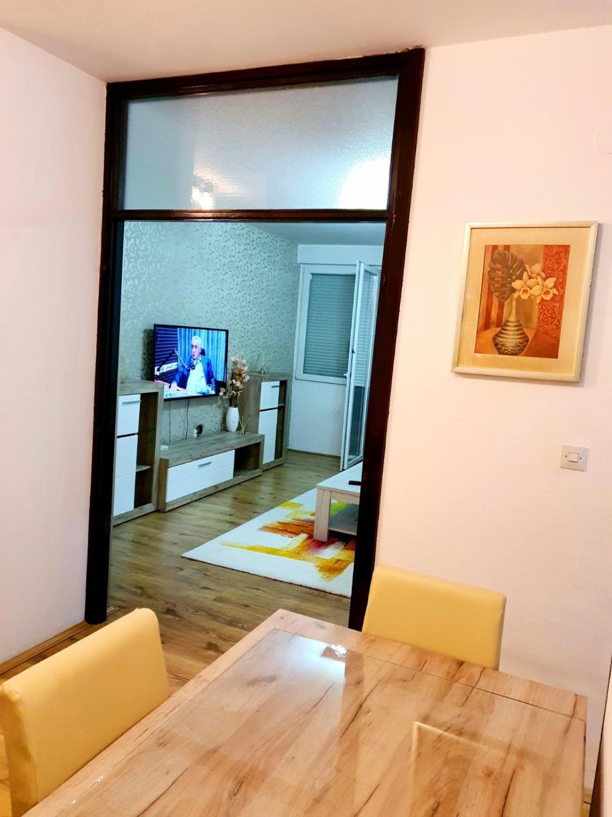 Esperanto Apartment รานเย ภายนอก รูปภาพ