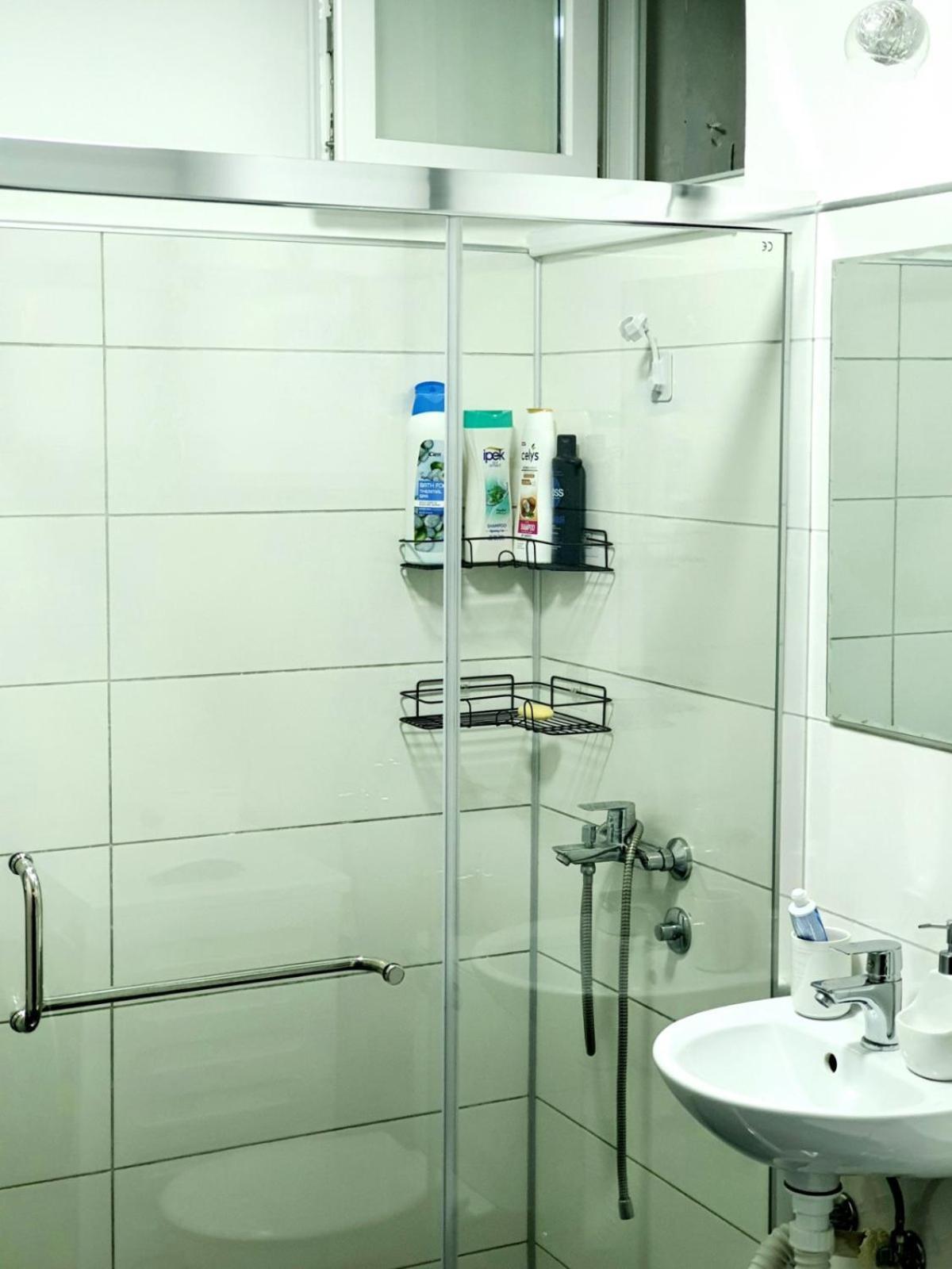 Esperanto Apartment รานเย ภายนอก รูปภาพ